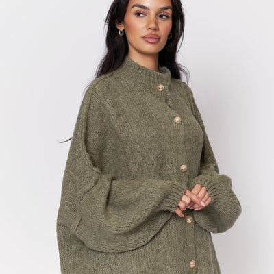 Oversized Cardigan Aura