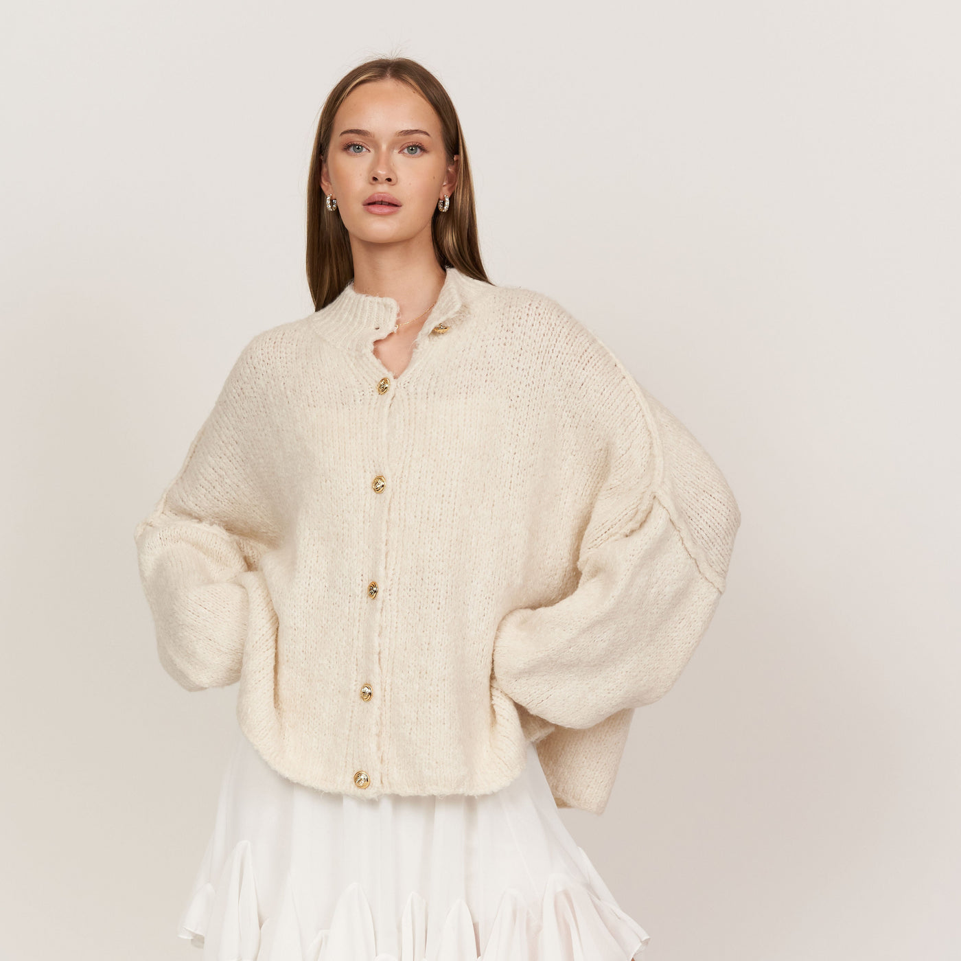 Oversized Cardigan Aura